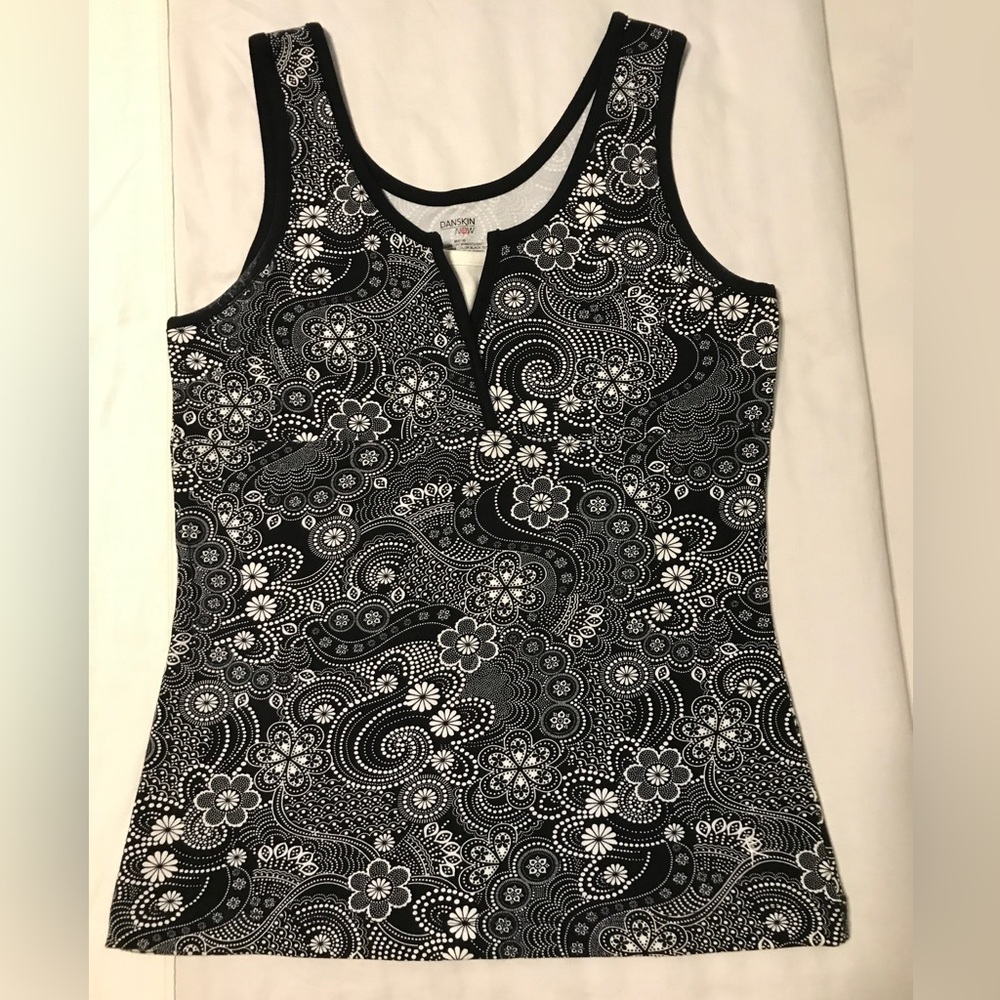 Danskin Tank Top